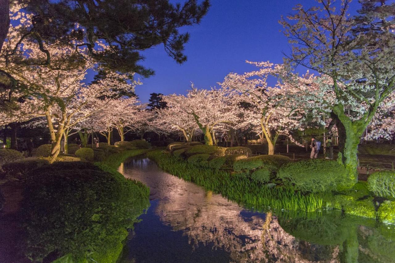 Kanazawa Tokyu Hotel Экстерьер фото