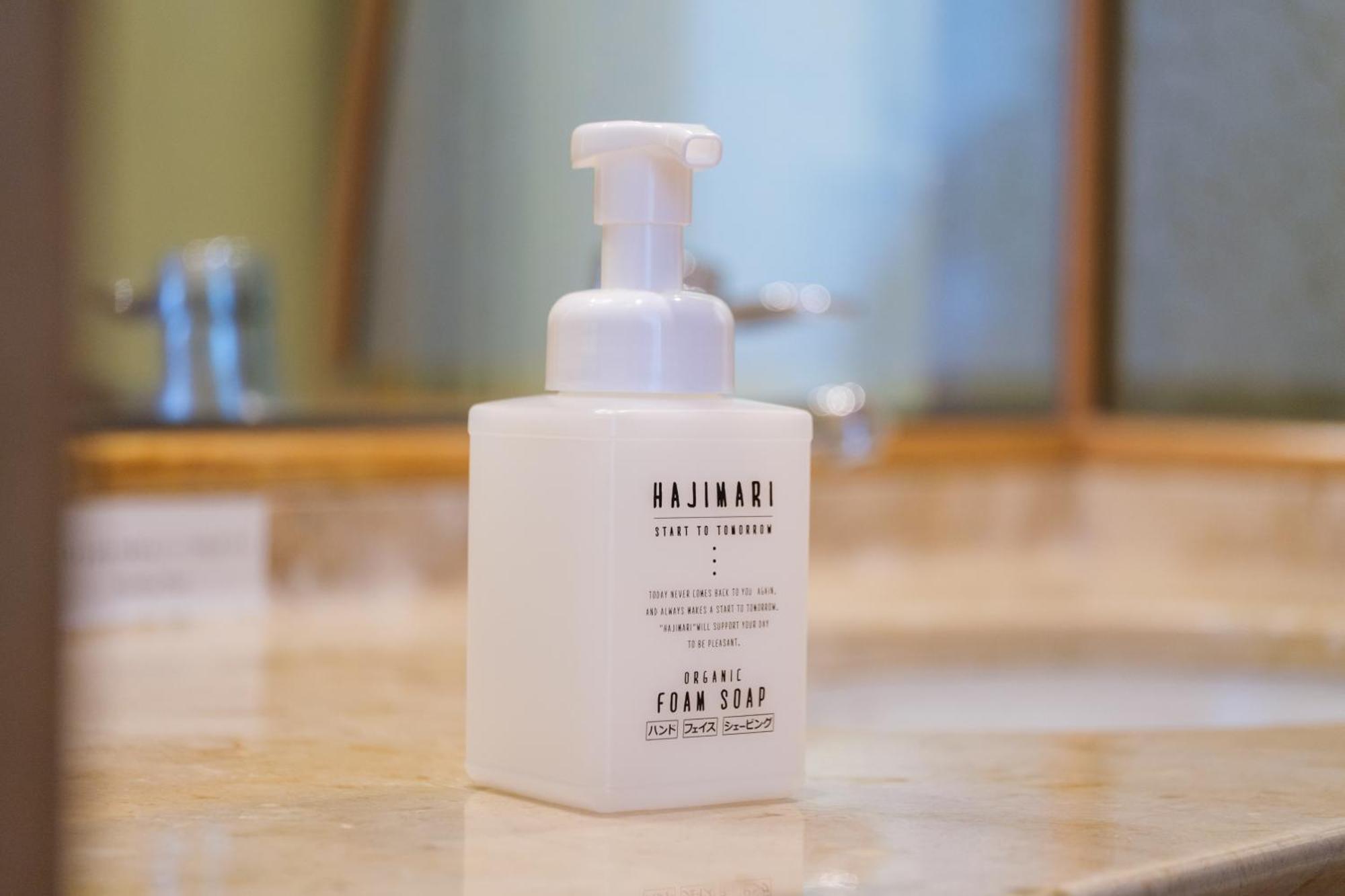 Kanazawa Tokyu Hotel Экстерьер фото A bottle of foaming soap