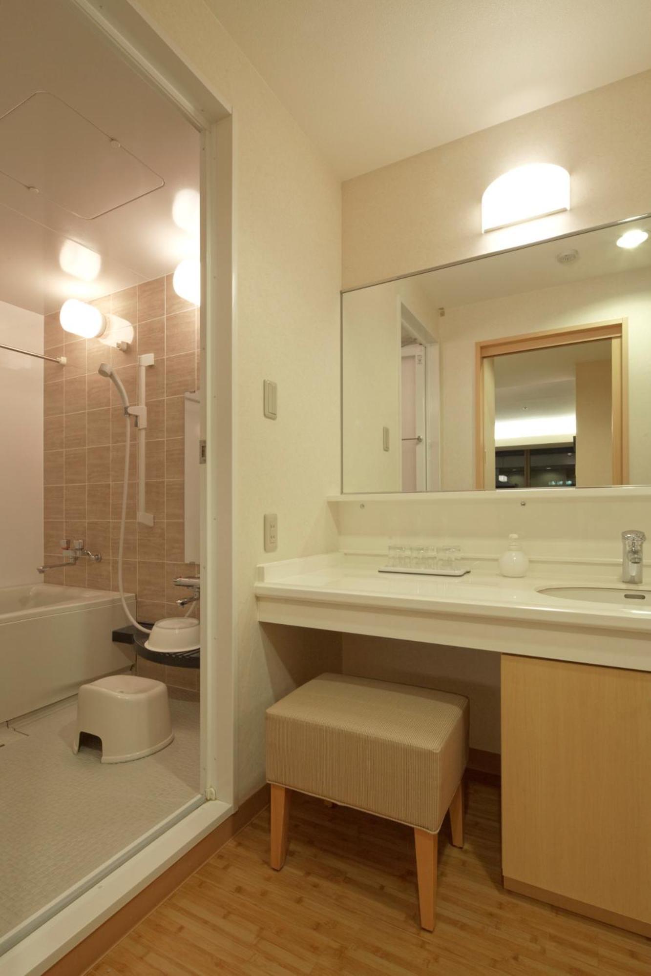 Kanazawa Tokyu Hotel Экстерьер фото